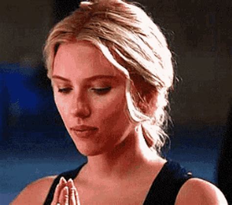 scarlett johansson gif|Scarlet Johanson Gif GIFs